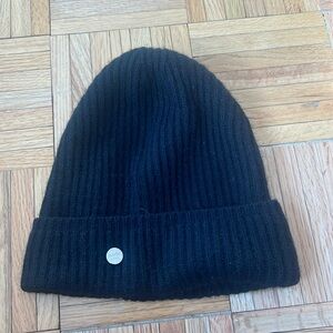Wool/cashmere blend winter hat - Black